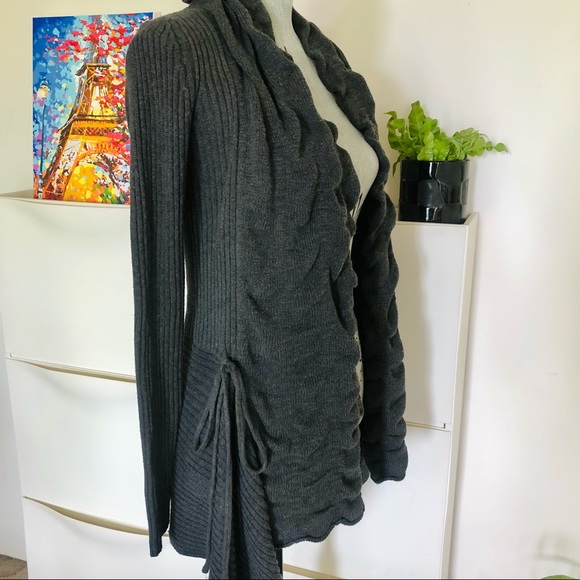 Stretchable Open Front Shaped Knit Cardigan - Picture 13 of 13